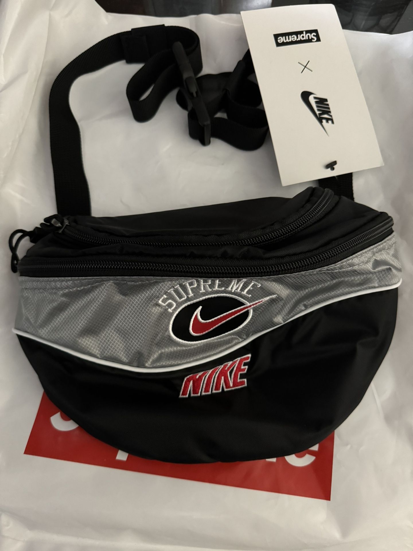 Supreme X Nike Shoulder Bag 