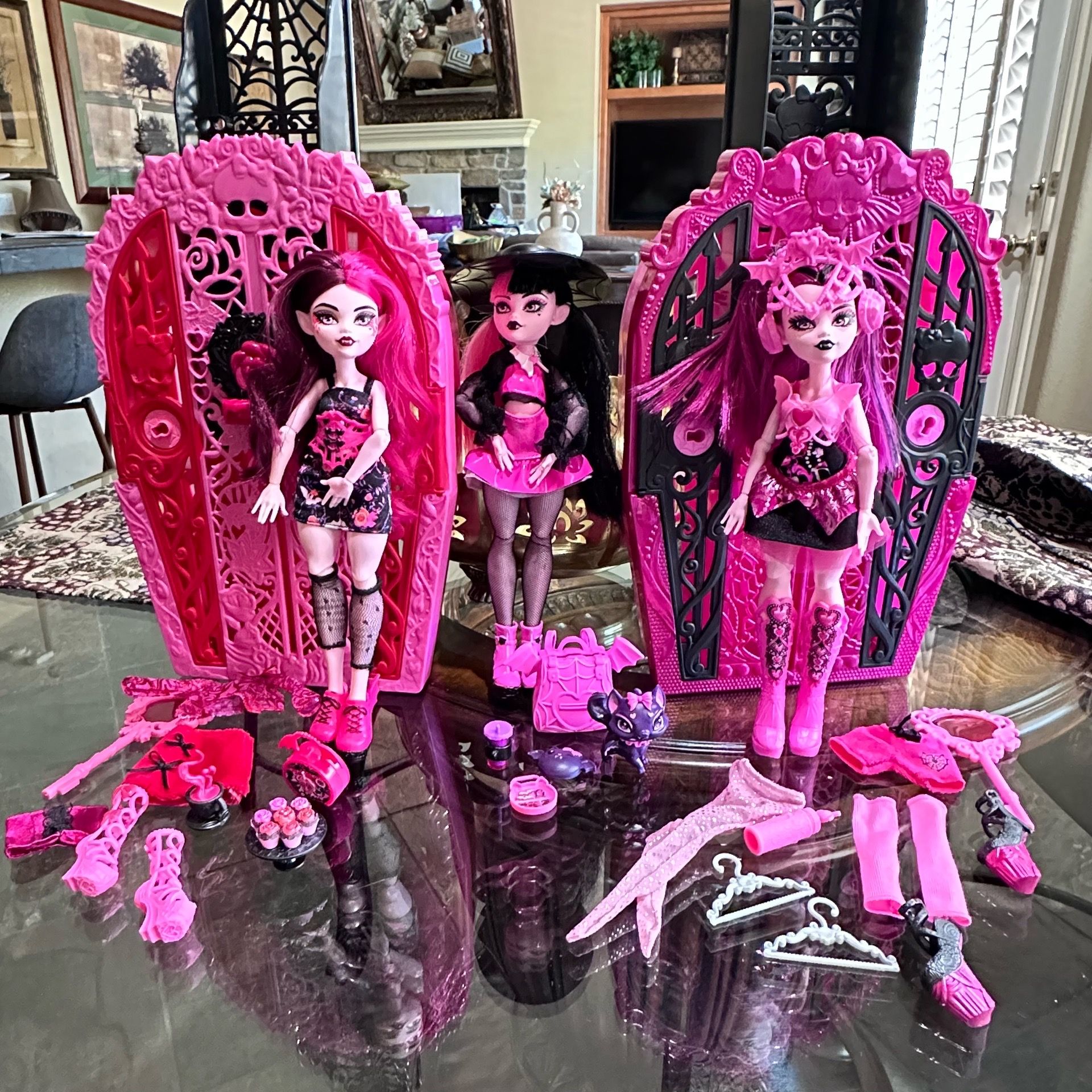 Monster High Skulltimate Secrets Core Refresh Draculaura lot