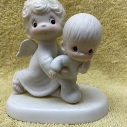 Precious Moments “Baby’s First Christmas”