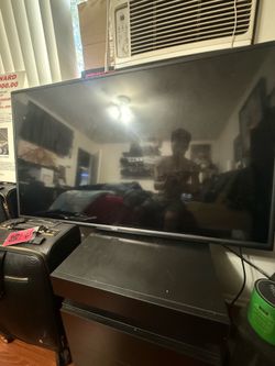 45” Vizio HDTV – Works Great – $80