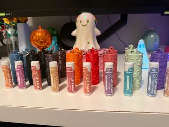 Halloween ghost chapstick holder with keychain