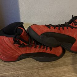 Air Jordan 12 Retro Reverse Flu Game sneakers