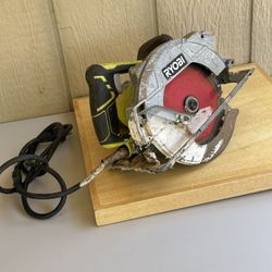 Ryobi CSB144LZ Corded Electric 7-1/4 in. Circular Saw 