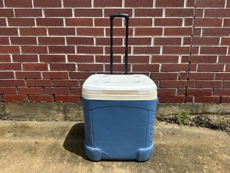 Blue Igloo Rolling Cooler