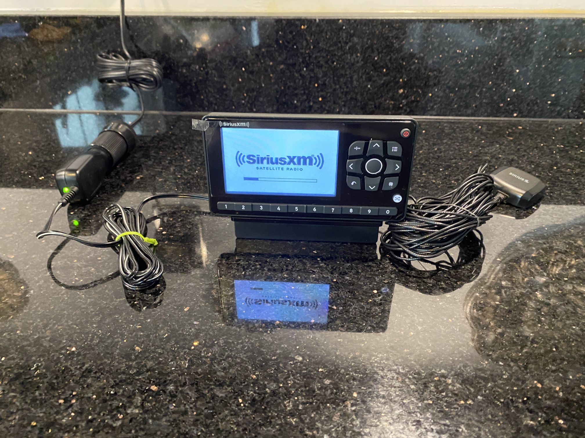 OnyX EZR SiriusXM Radio Receiver + Docking Base Magnetic Antenna & DC Car Power