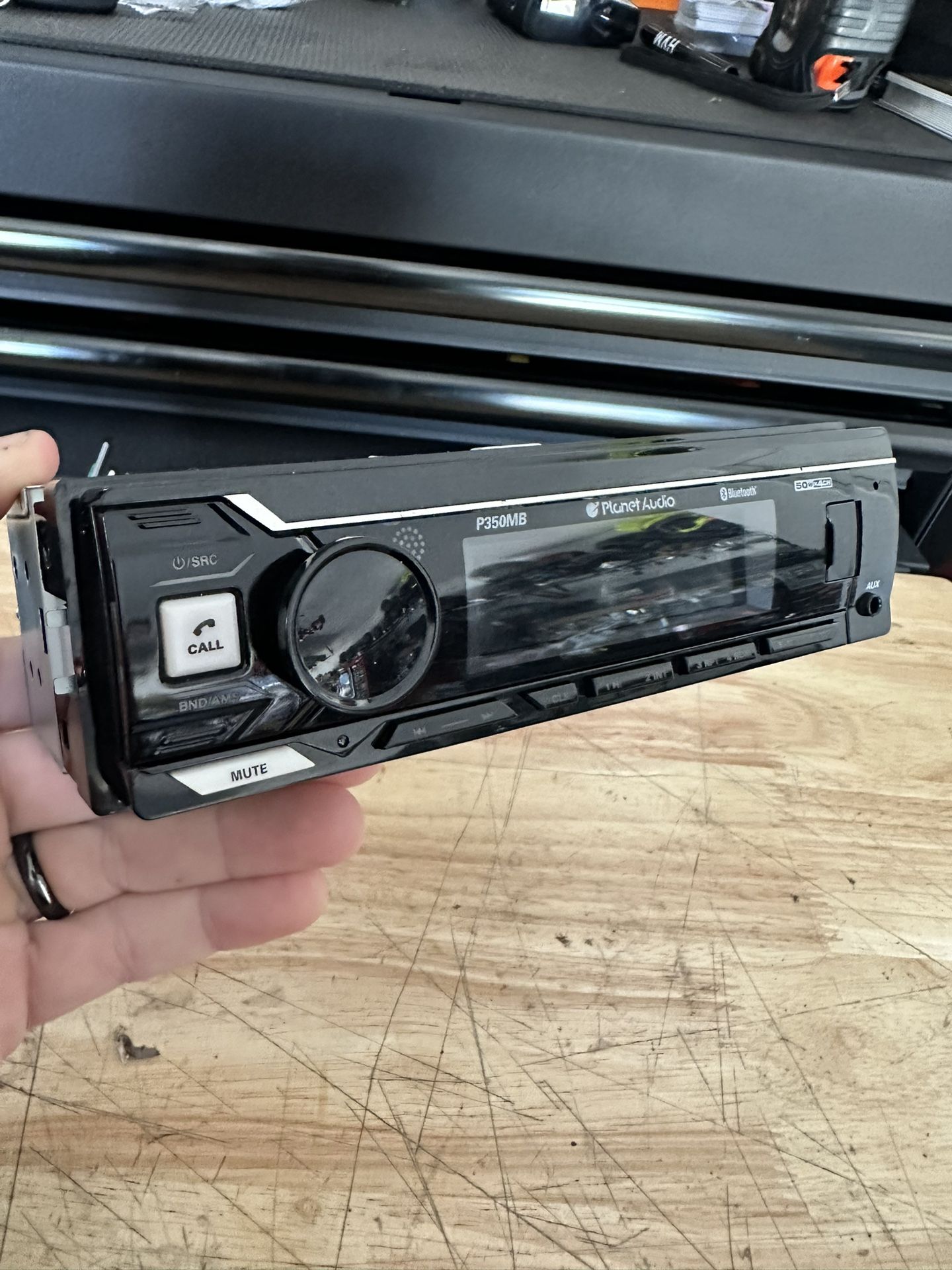 Planet Audio P350MB Bluetooth Receiver Head Unit