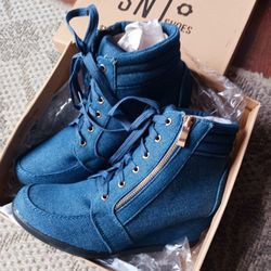 Denim Women's Wedge Boots Size 8 1/2