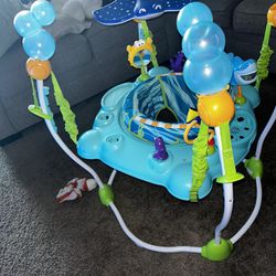 Finding Nemo Baby Bouncer 