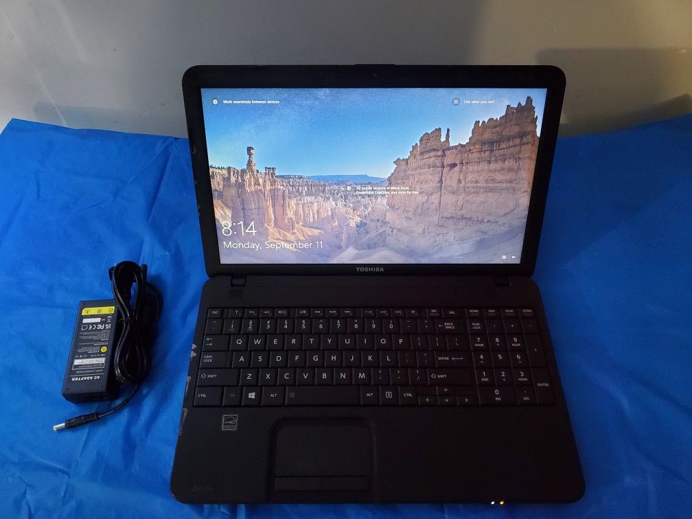 Toshiba Satellite 15.6" Laptop Notebook C855d AMD E Series 4gb Ram 320gb HD