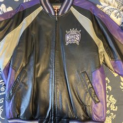 VINTAGE Sacramento Kings Leather jacket