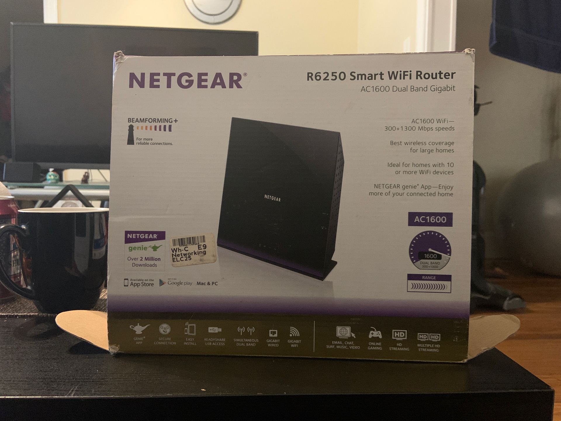 Netgear R6250 Smart WiFi Router