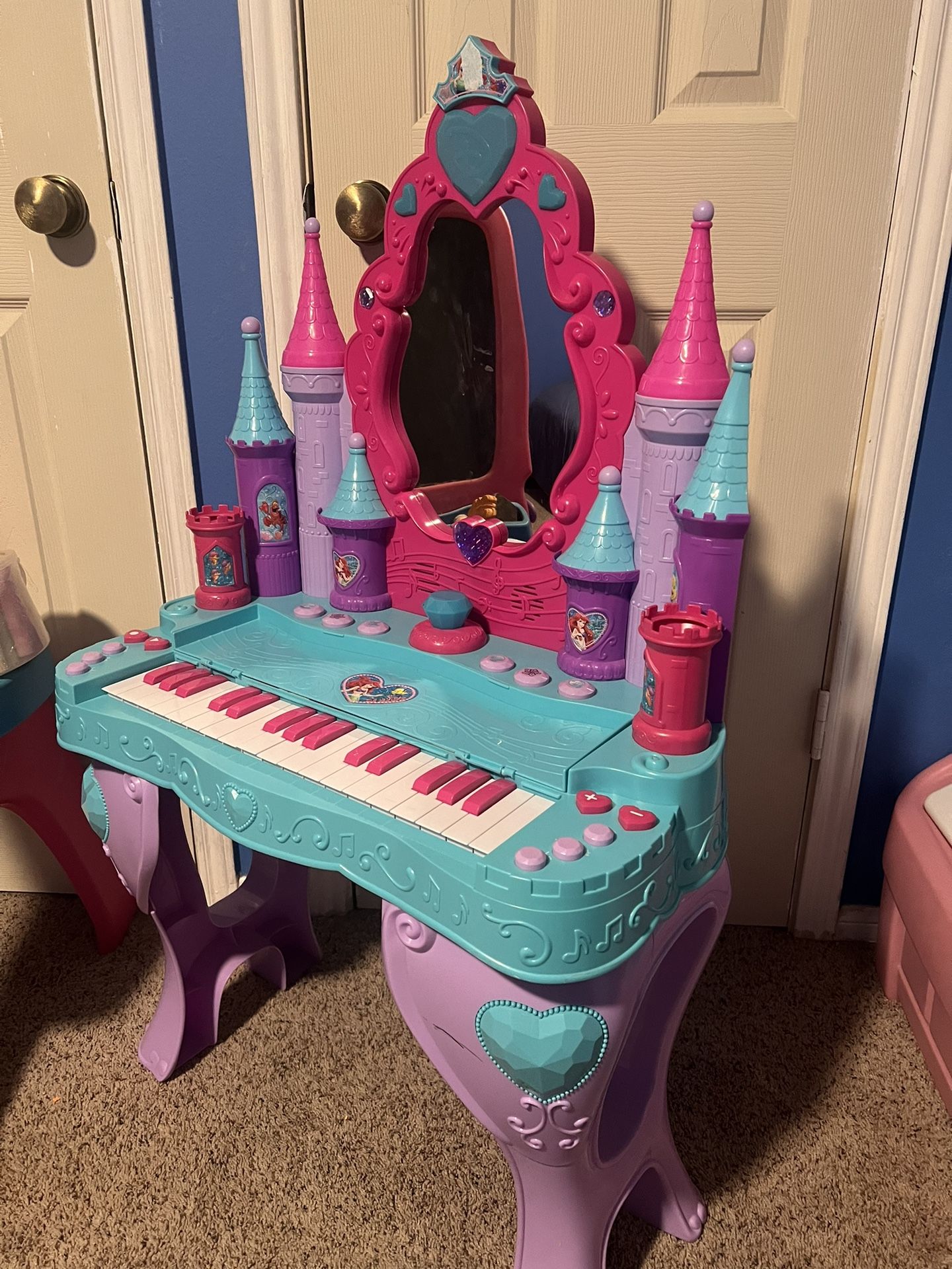 Disney Princess Vanity Musical Keyboard