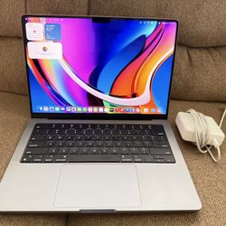 Late 2023 MacBook Pro 14”  M2 Pro , 16gb Ram,512GB SSD, Fast