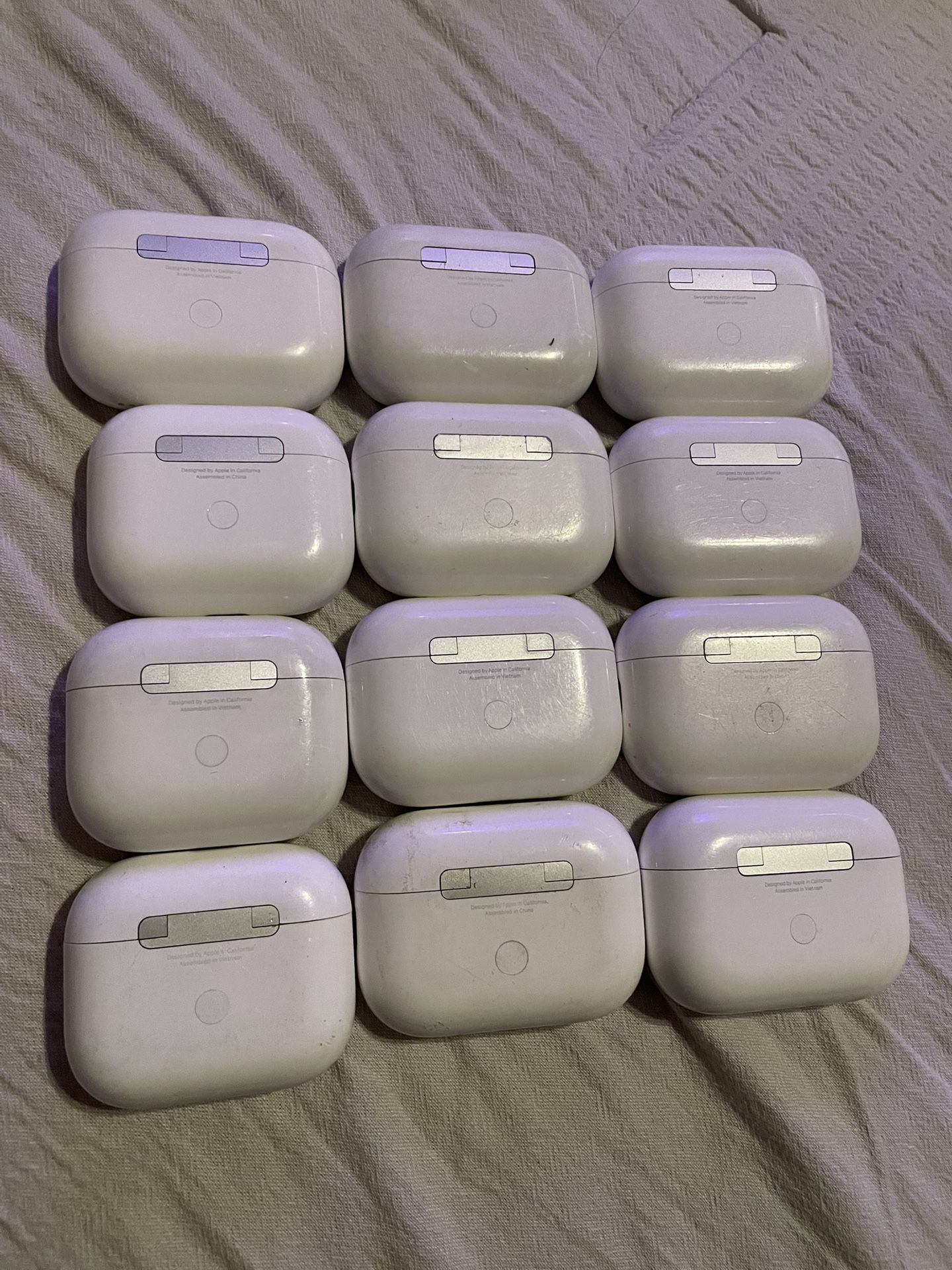 Lot Of 12 Airpod Pros