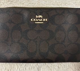 Coach New York Signature Zip Clutch Wallet