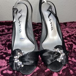 black heels with rhinestones 