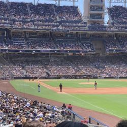 Padres Vs Twins