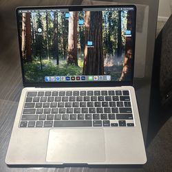 Apple MacBook Air 2023