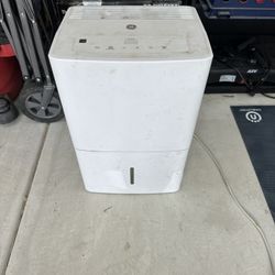GE Dehumidifier 
