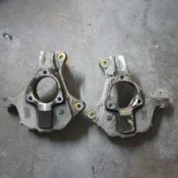 Spindles Oem  Tahoe Yukon Escalade 2015-2018
