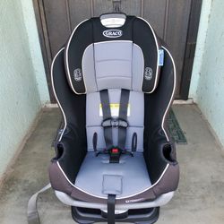 Graco Extend-a-Fit Convertable Car Seat Expiration 2030