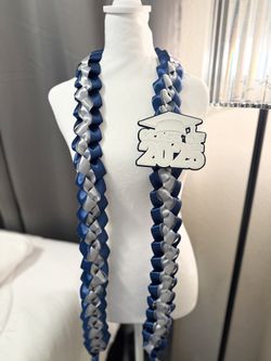 GRADUATION LEIS