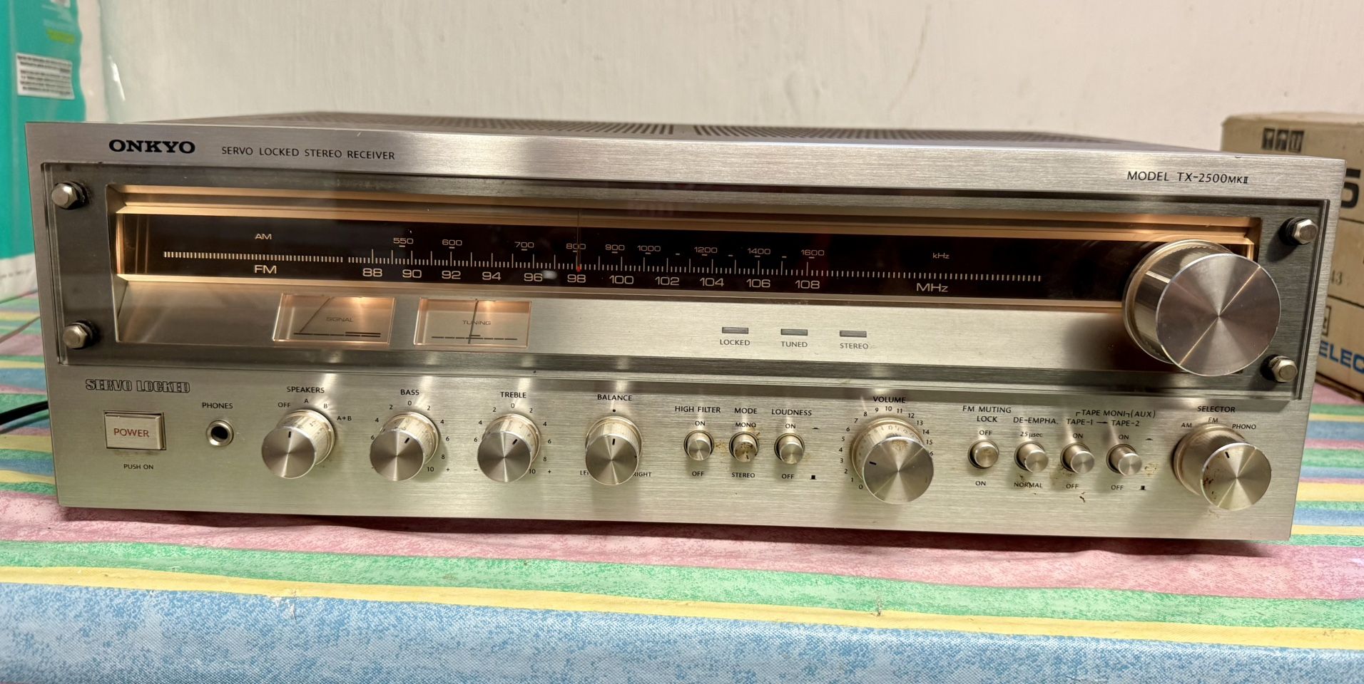 Onkyo TX2500 MKII. Includes original carton and instructions.