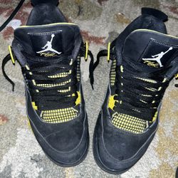 Yellow Thunder 4s