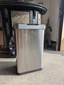 EKO Trashcan with Sensor