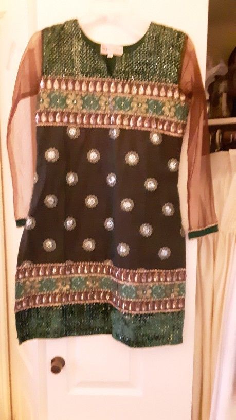 TAJ SARI PALACE dress