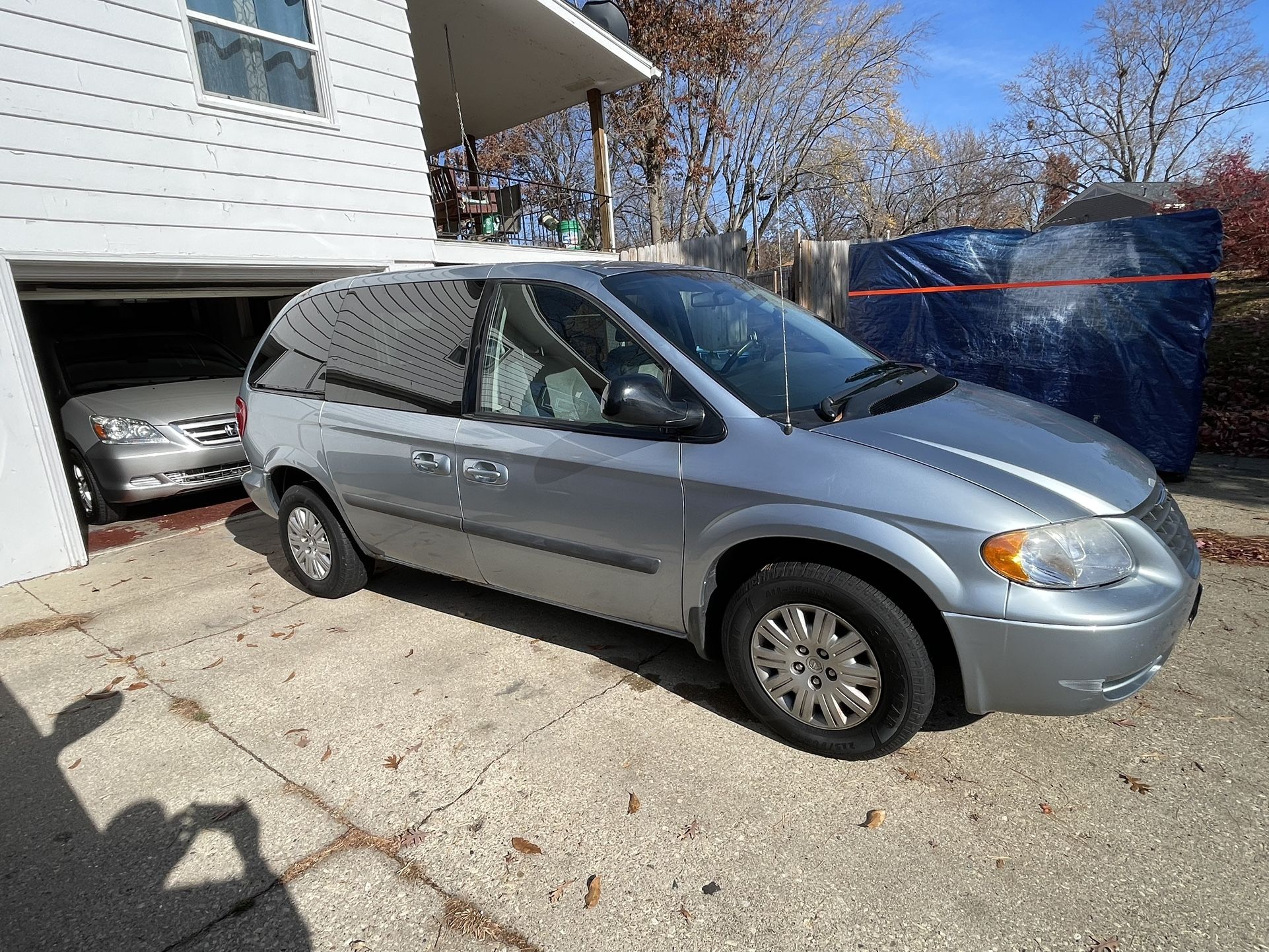 2006 Chrysler Town & Country
