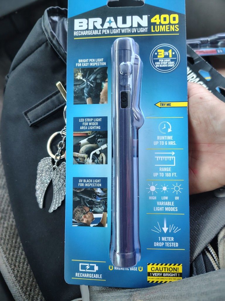 Rechargeable Pen Light With U. Black Light
