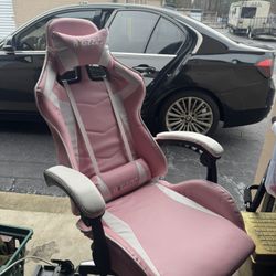 Pink Gaming Chair Nothing Wrong With It.  Just Don’t Need 