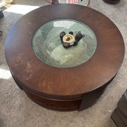 Wood/glass Table
