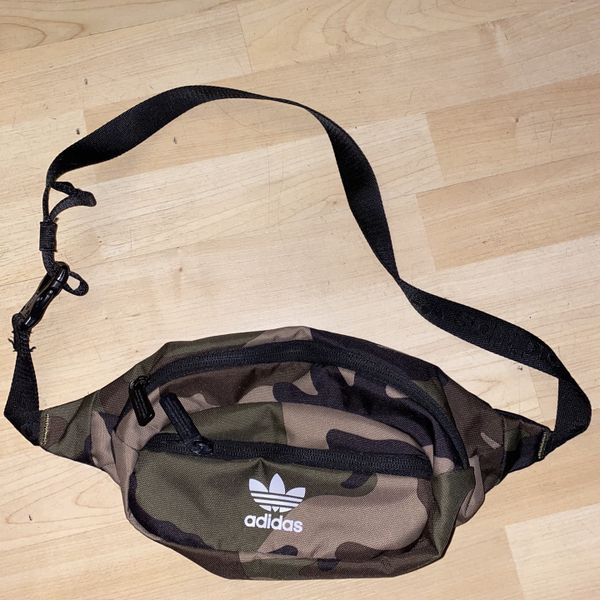Camo Adidas Fanny Pack for Sale in Norwalk, CA OfferUp