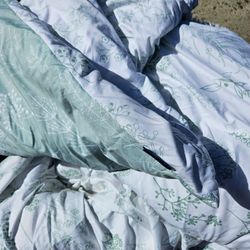Full comforter, two electric throws
