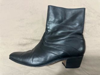 Leather Boot with zipper