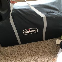 Chicco Portable Crib 
