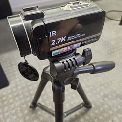 HD Camera And Tripod
