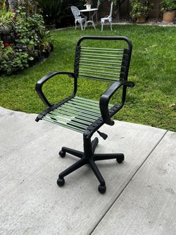 Swivel Office Chair