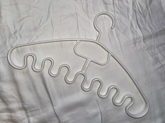 Multi-Hook Closet Hanger