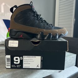 Air Jordan 9 Retro