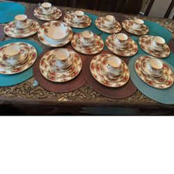 62   PCs  Vintage  Royal Albert  Old country   Rose 🌹     