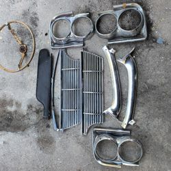 1961 Pontiac Parts Lot 