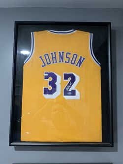 Magic Johnson Signed Jersey