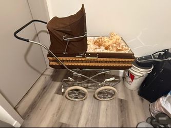 Vintage Authentic German Hartan Pram