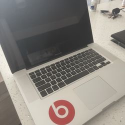 Apple MacBook Pro 