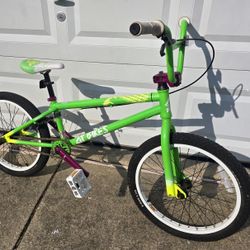 BMX BIKE