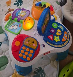 Baby activity table