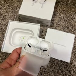 Airpods Pro (2nd Gen ) With Magsafe Case